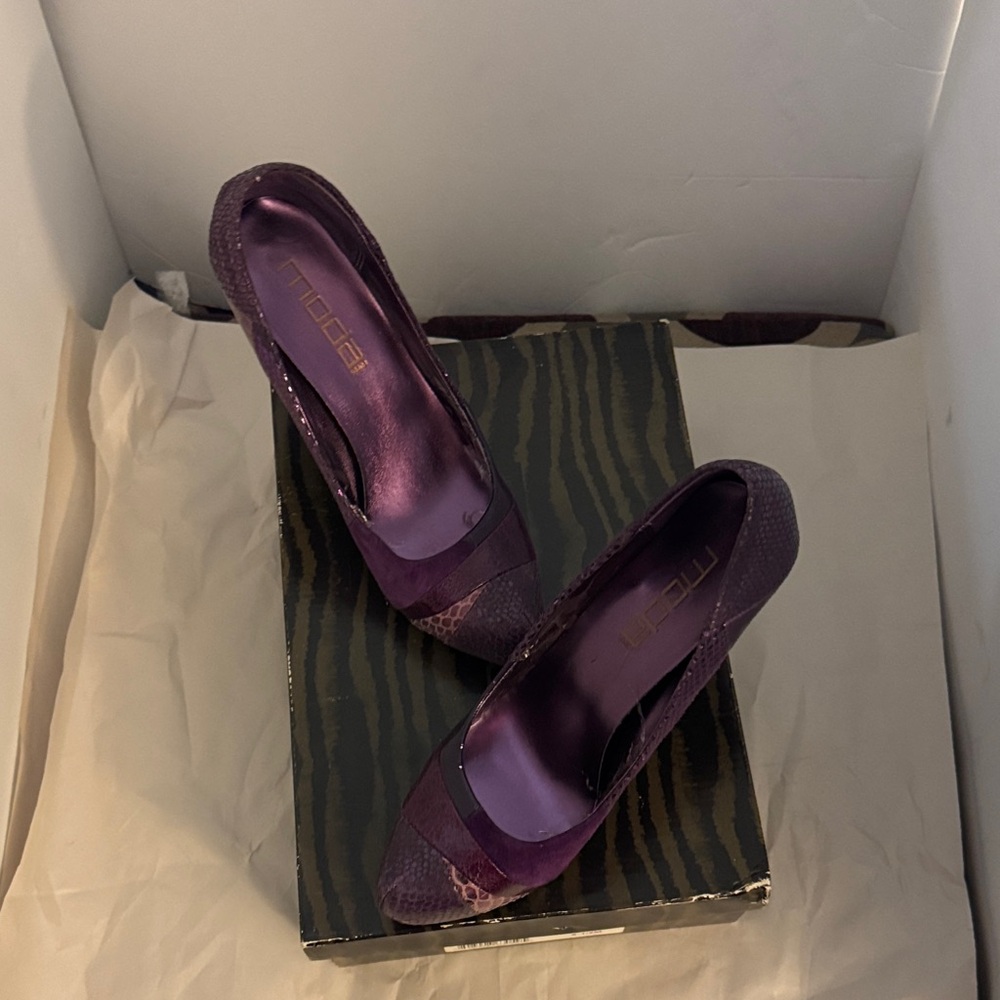Moda Elegant Purple Heels